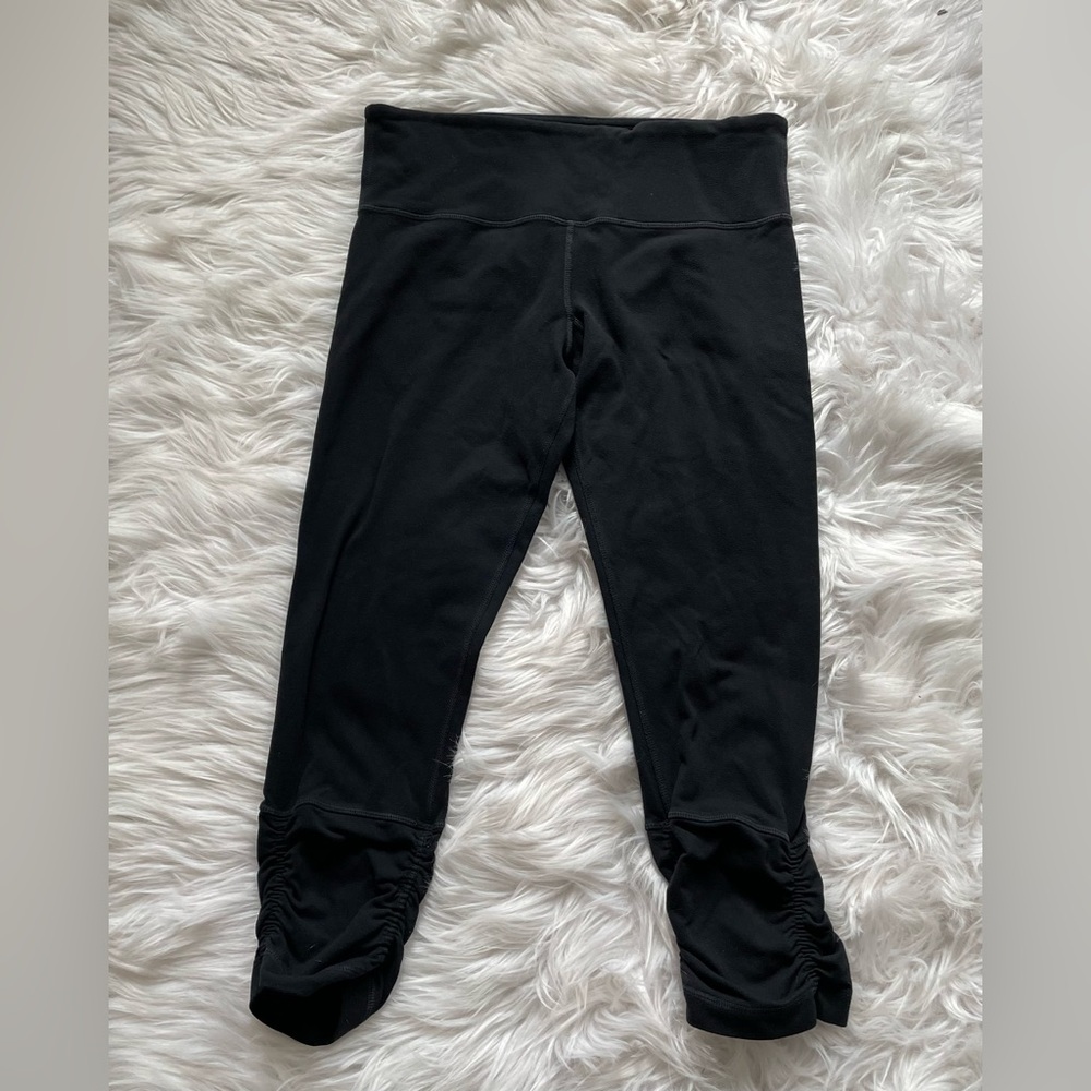 lululemon athletica Black Crop Leggings